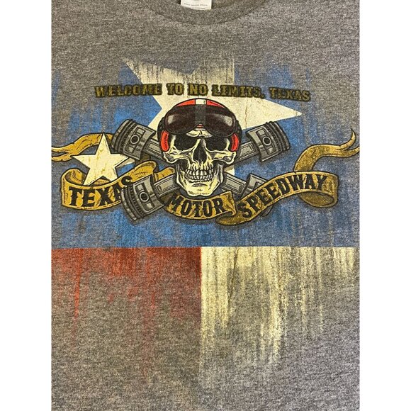 Texas Motor Speedway Welcome To No Limits Texas Gray Size L Short Sleeve TShirt - Picture 2 of 6